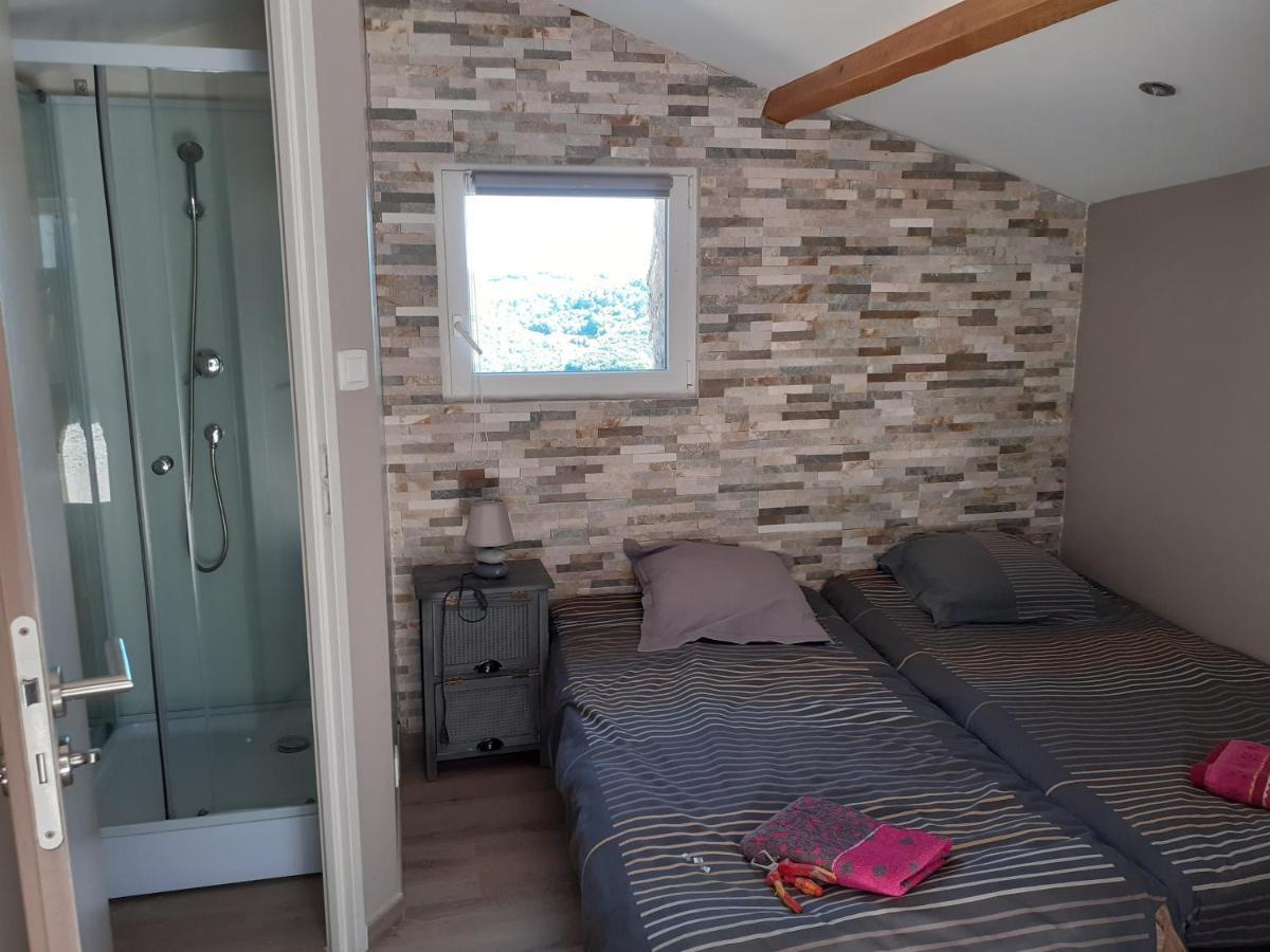 L'Auberge Du Mazet Lodeve Bagian luar foto